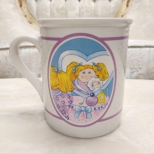 Cabbage Patch Kids mug 1985 edition